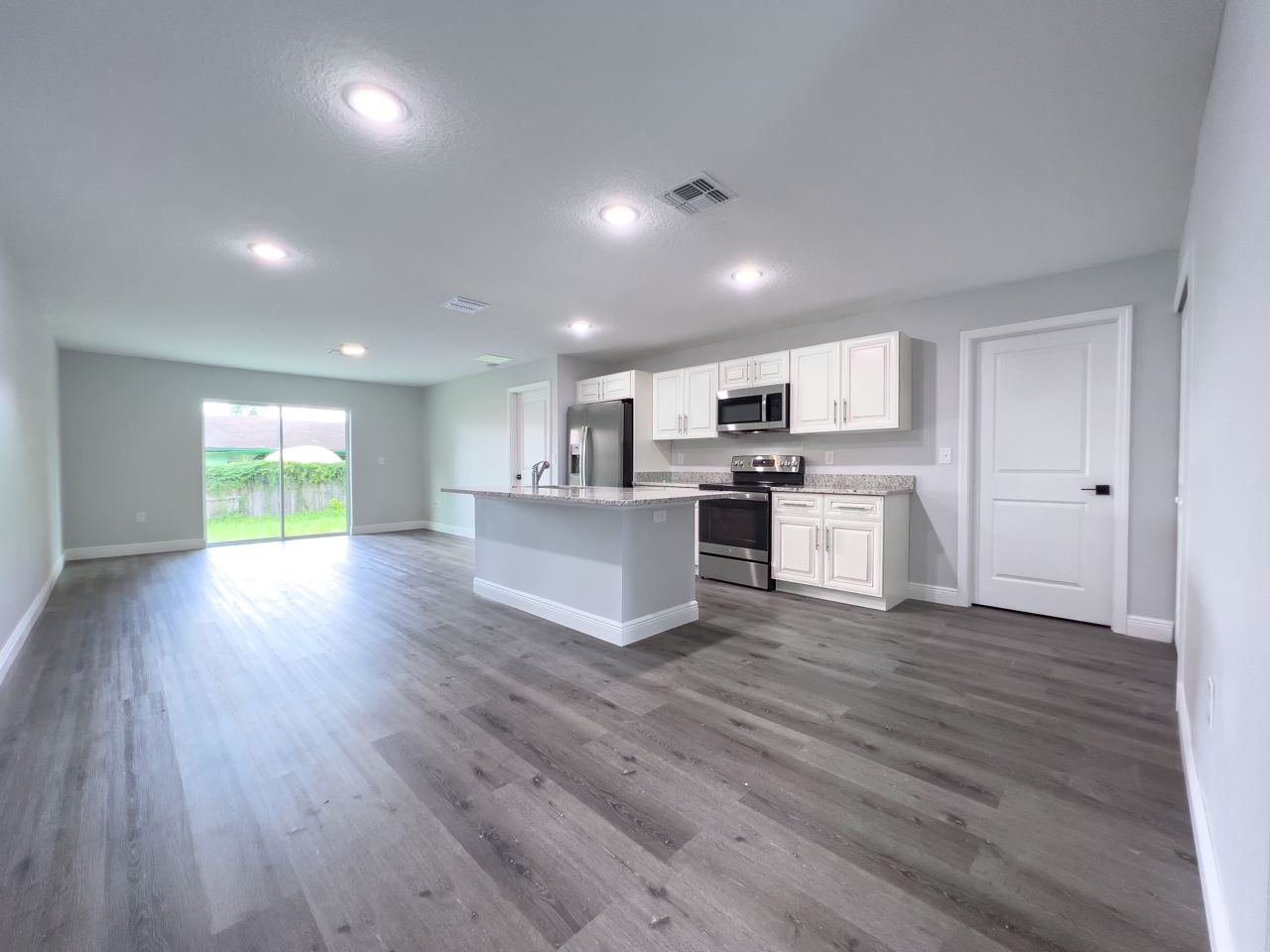 ​Modelo 1270 SQFT